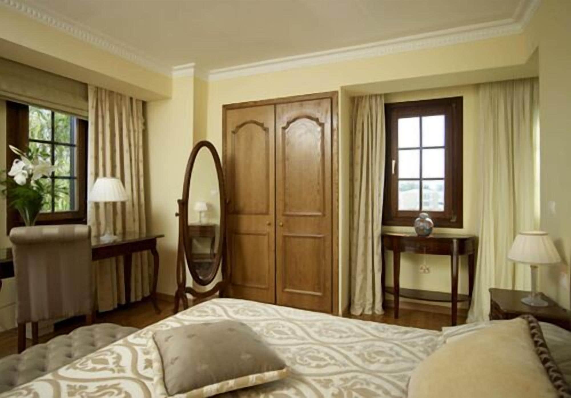 Hotel Du Lac Congress Center & Spa Yanya Dış mekan fotoğraf