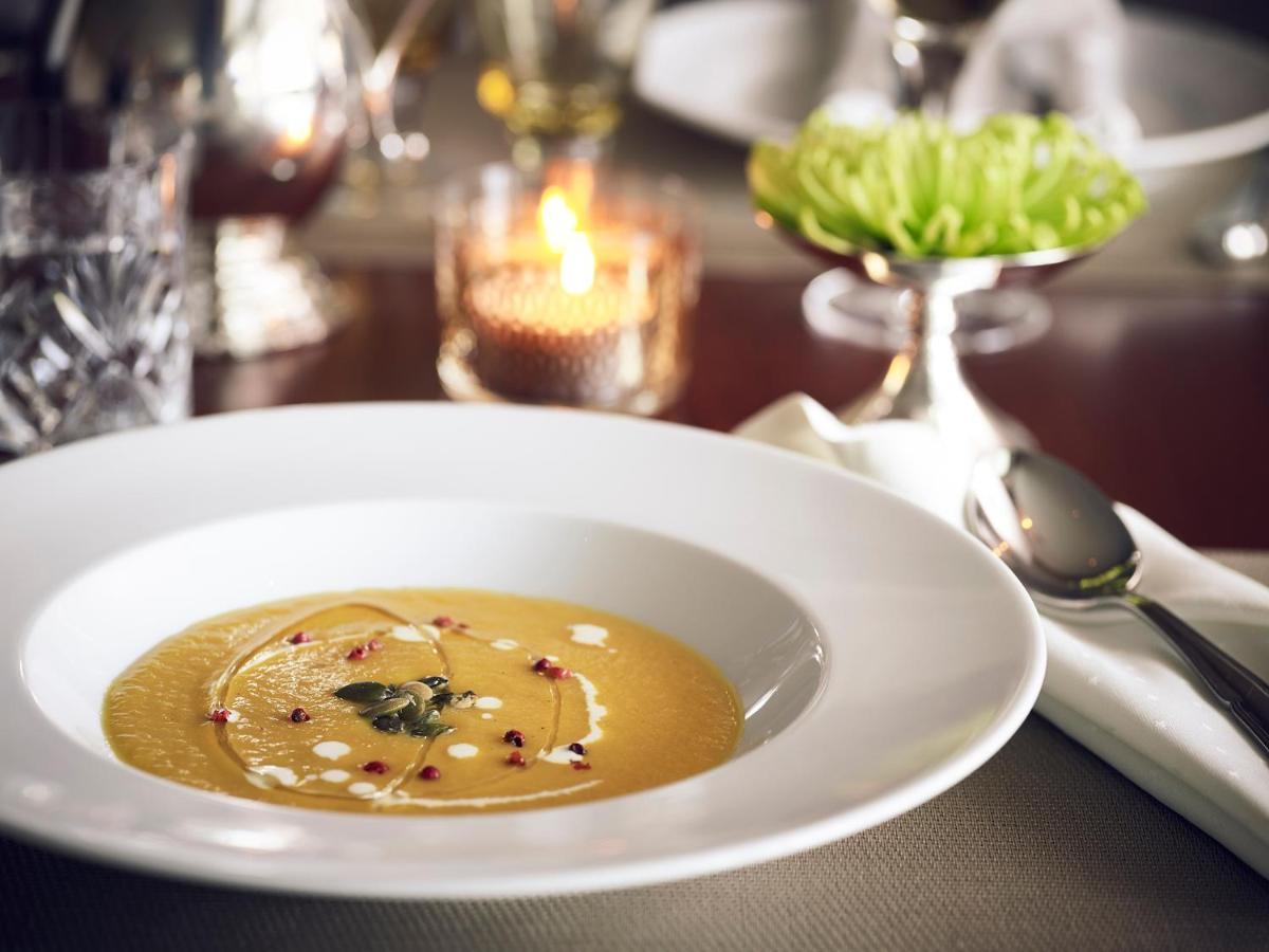 Hotel Du Lac Congress Center & Spa Yanya Dış mekan fotoğraf A bowl of soup