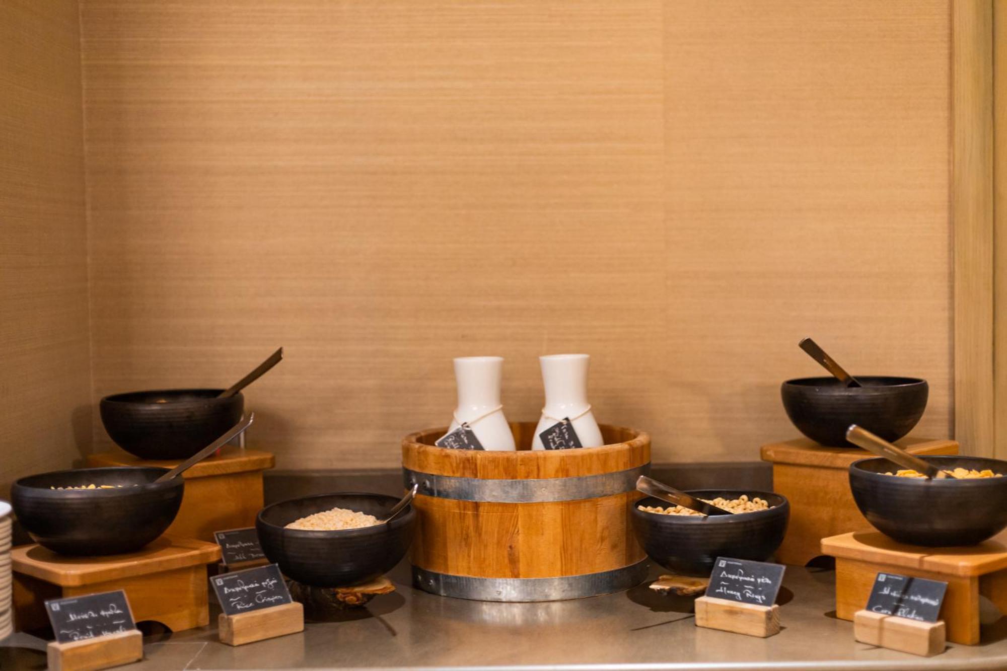 Hotel Du Lac Congress Center & Spa Yanya Dış mekan fotoğraf A selection of Japanese bath salts