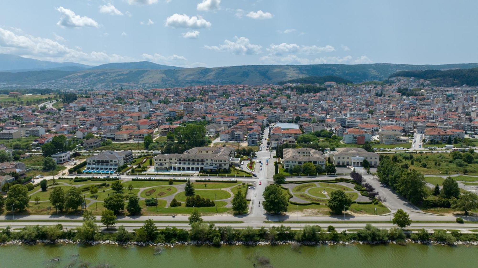 Hotel Du Lac Congress Center & Spa Yanya Dış mekan fotoğraf Aerial view